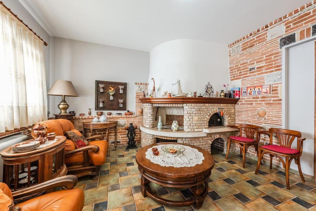 The Antique By Ps * Golem (Tirana)